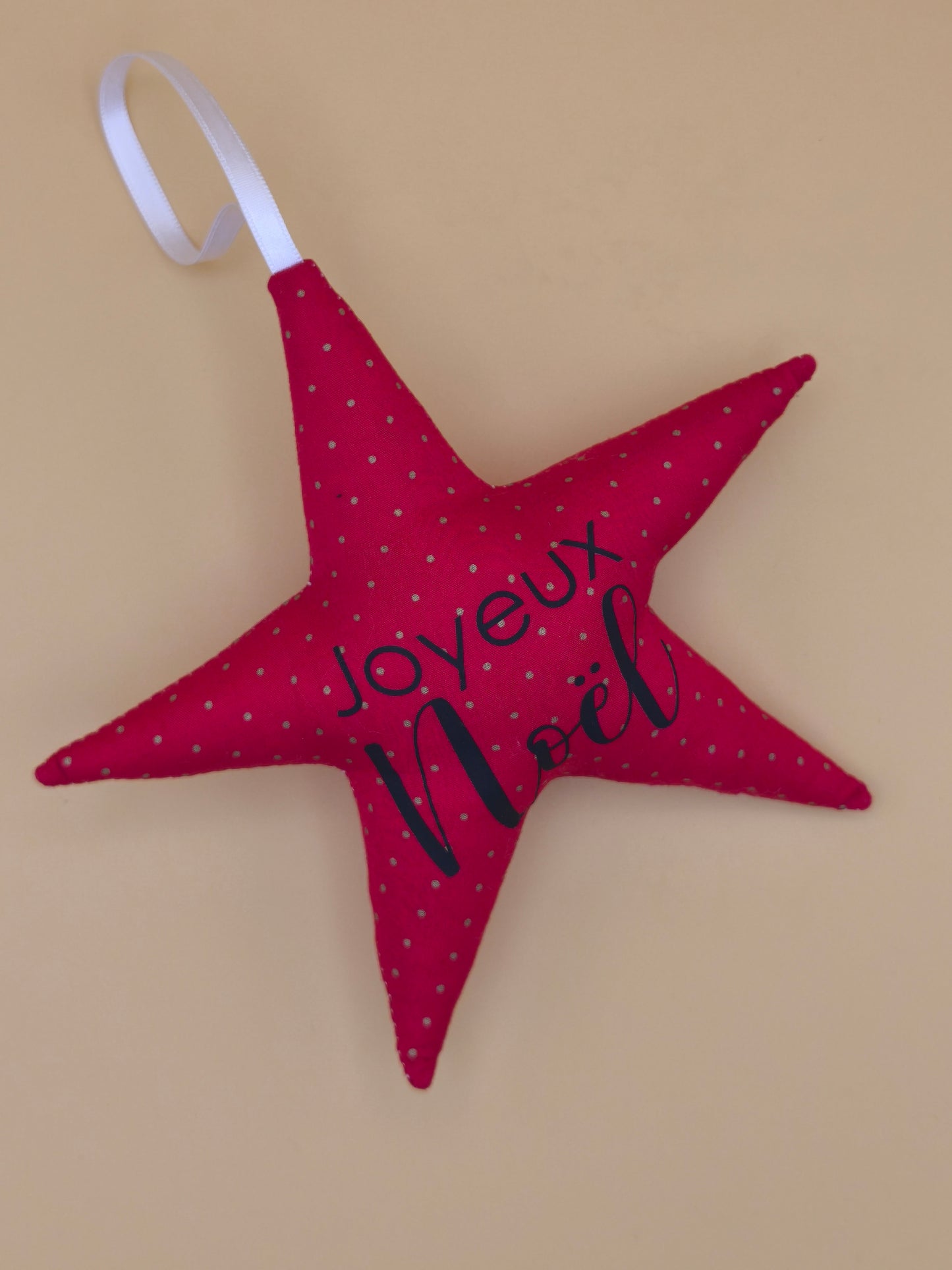 suspension étoile de noël réversible tissu rouge pois doré, flocage Joyeux Noël, décoration artisanale, décoration de sapin, fait main