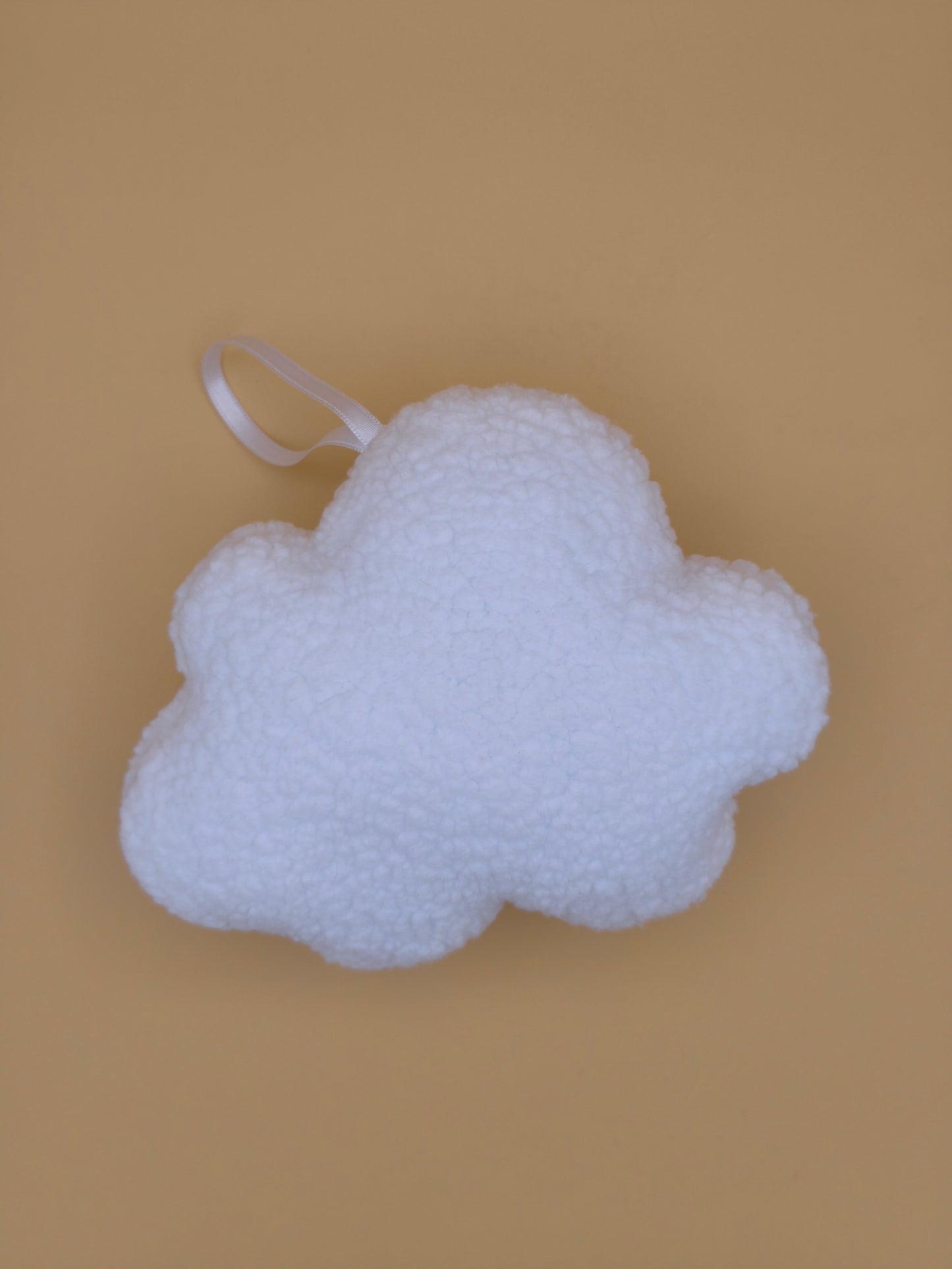 suspension nuage en tissu polaire doux décoration chambre bébé fait main France
