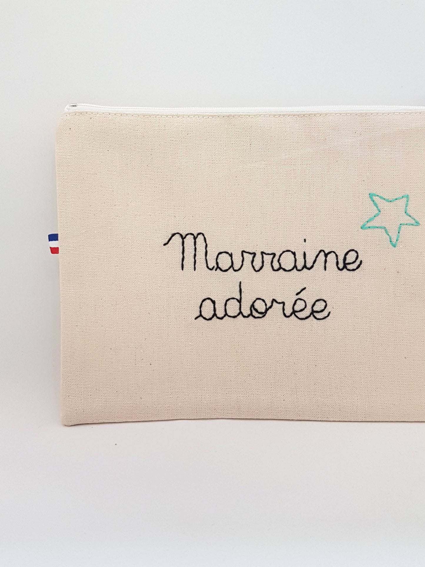 SUR COMMANDE - Pochette brodée