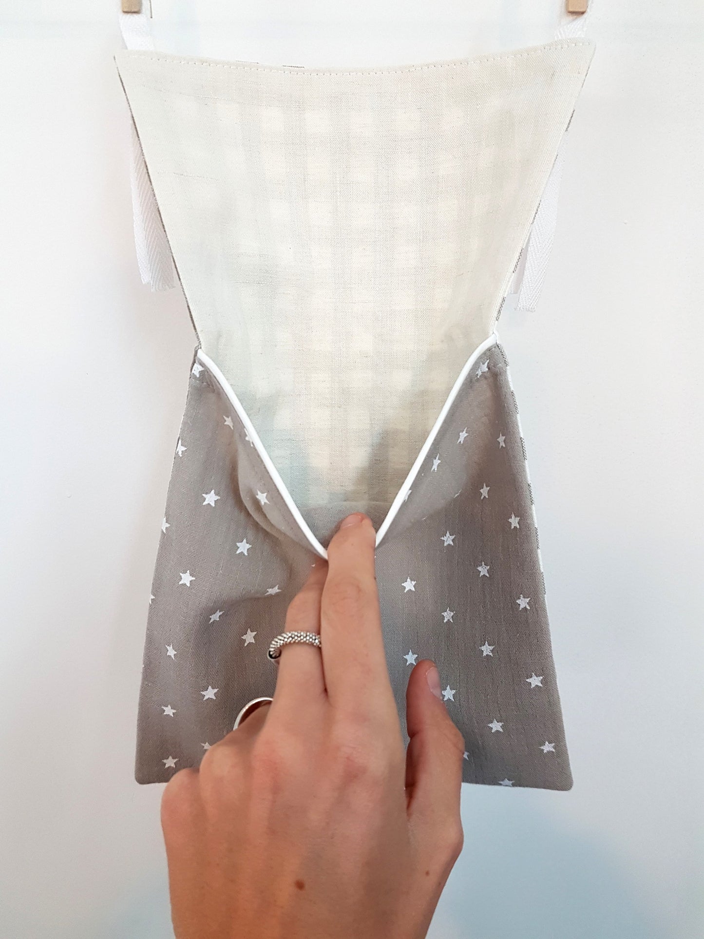 Range-doudou personnalisé au prénom de l'enfant, cadeau de naissance unique et sur-mesure en tissu, Marinette Machin Chouette
